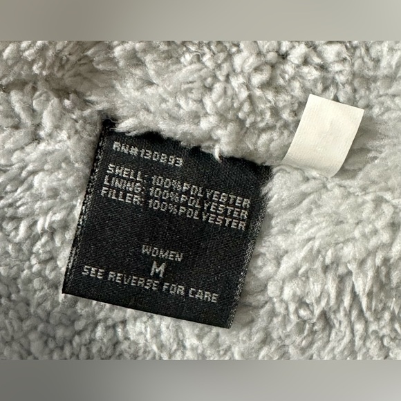 New Balance Long Warm Puffer Coat White Hooded Full Zip with Pockets Size M - Picture 10 of 13